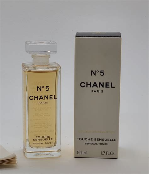 chanel no 5 elixir.